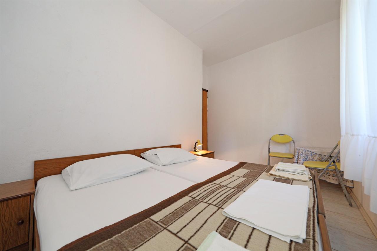 Rooms Jeriko Vodice Buitenkant foto