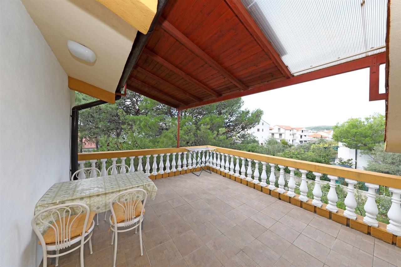 Rooms Jeriko Vodice Buitenkant foto